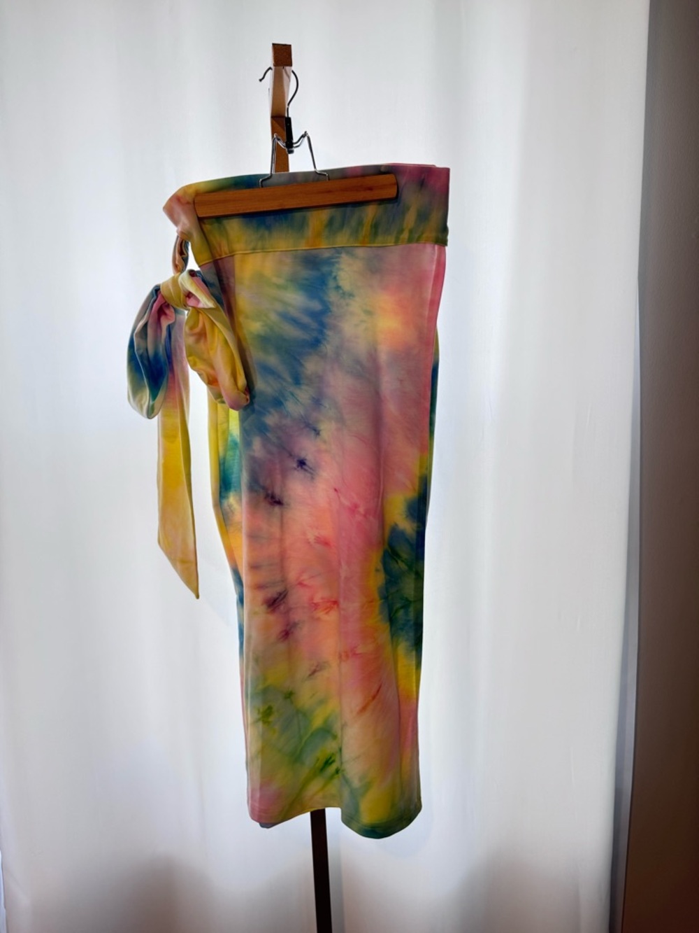 Chula Vista Tie Dye Wrap Knit Midi Skirt from VICI - Picture 2 of 2